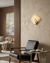 kite-wall-light.webp