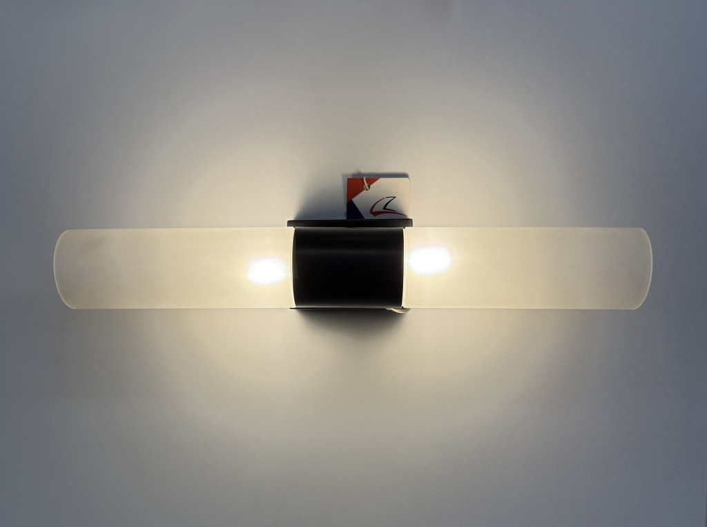 ovur-mirror-light-modern-sleek