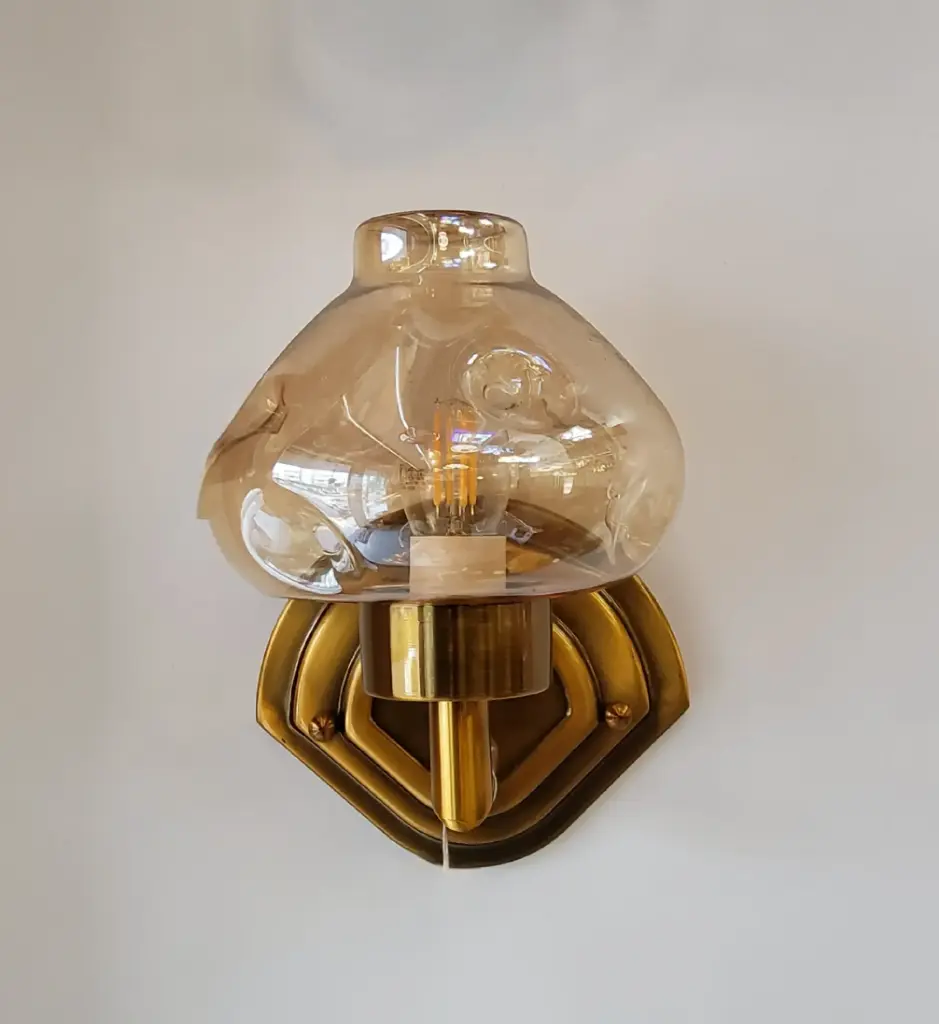 Enlira Wall Light