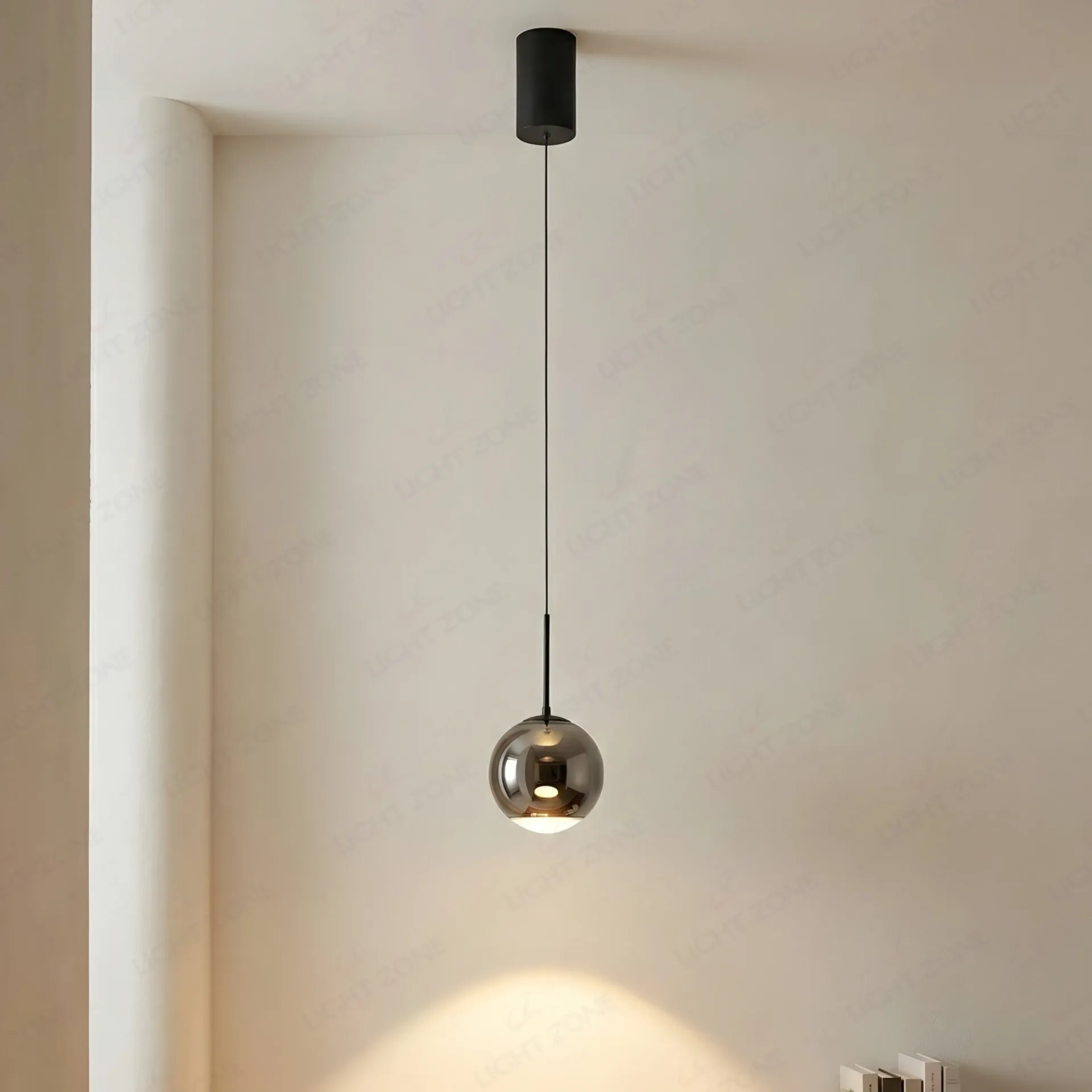 Noric Glass Pendant Light